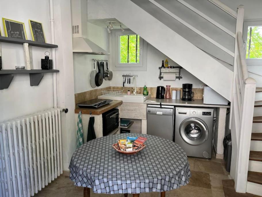 Appartement Chaleureux Avec Parking Gratuit 萨尔拉拉卡内达 外观 照片