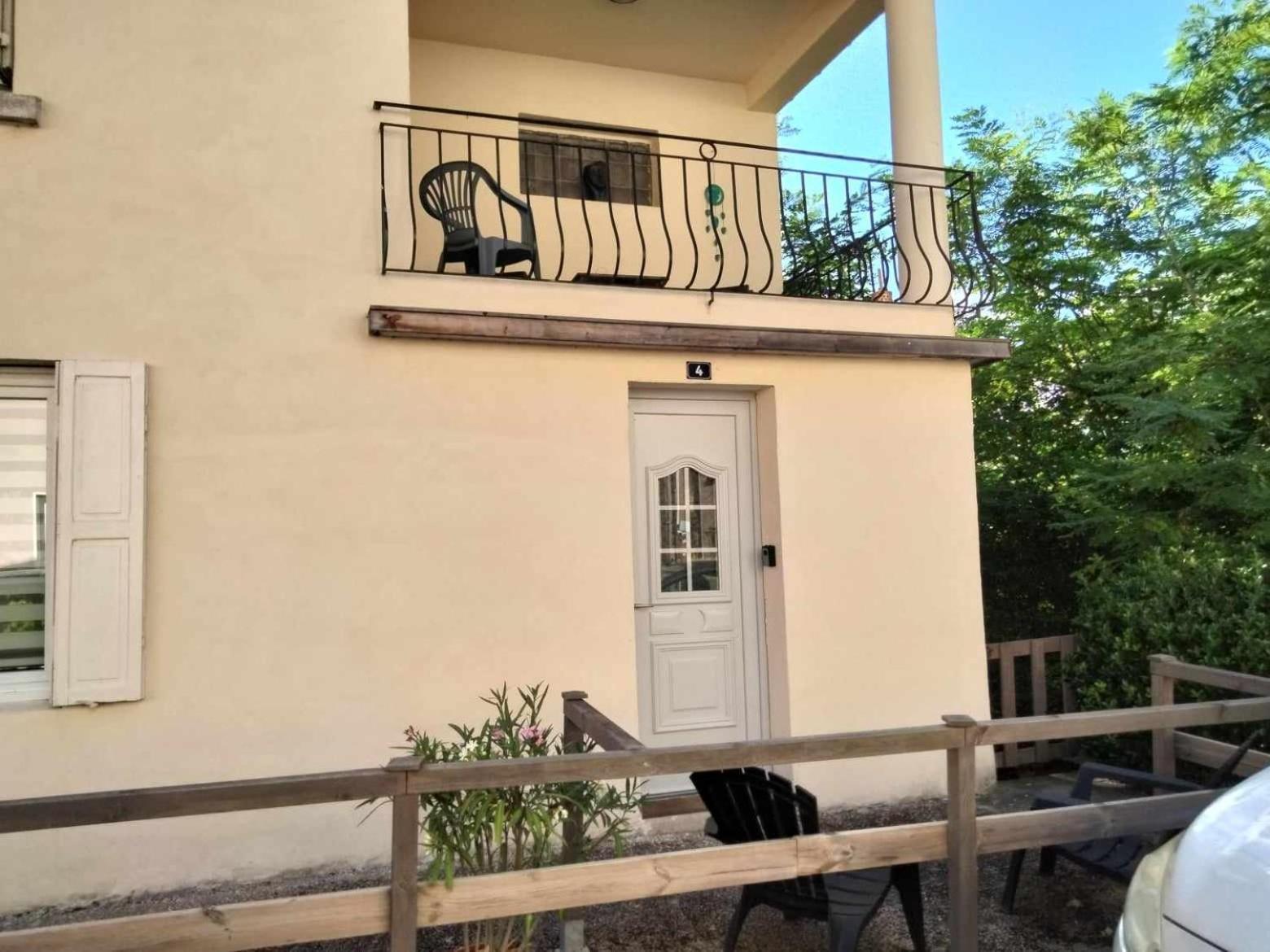 Appartement Chaleureux Avec Parking Gratuit 萨尔拉拉卡内达 外观 照片